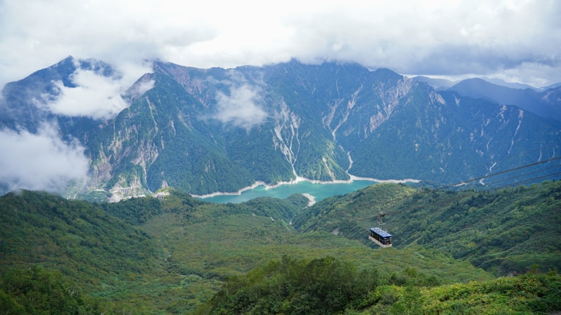 立山観光スポット案内｜はじめてでも満喫できる絶景・グルメ・季節別おすすめ情報
