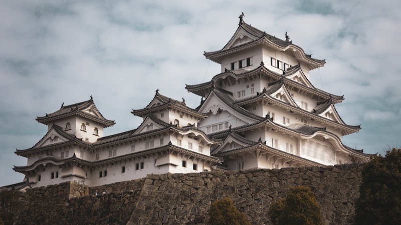 豊臣秀吉ゆかりの城をめぐる旅|出世の足跡がわかる名城と見どころ案内