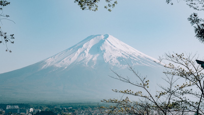 富士山は国の物ではない？私有地と国有地の違いをわかりやすく解説